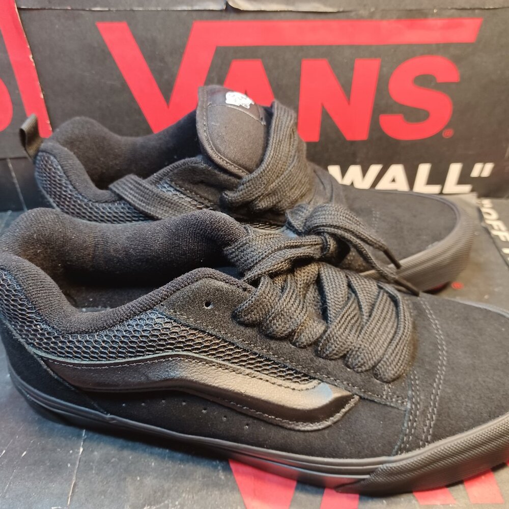 Vans Men's 8/Women's 9.5 Knu Skool Triple Black/Black VN0009QCBKA - Picture 12 of 12